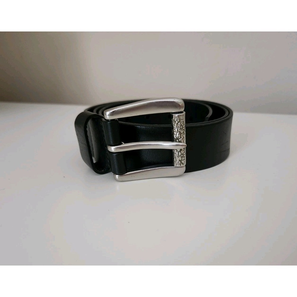 Fossil Mens Leather Black Medium Belt Silver Buckle w/ Flowers BT2803001M‎